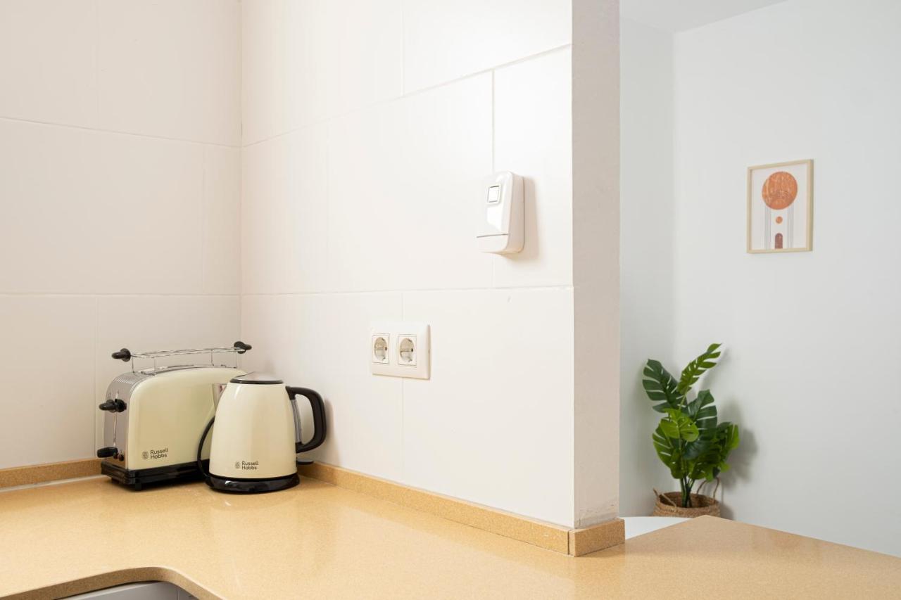 Apartment Beach Picasso Sant Adria de Besos Exterior foto